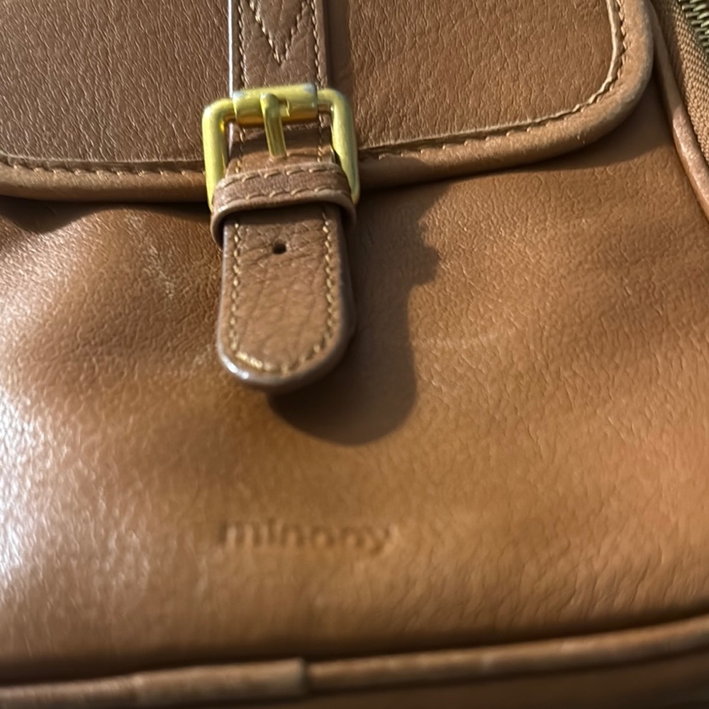 Minnoy crossbody